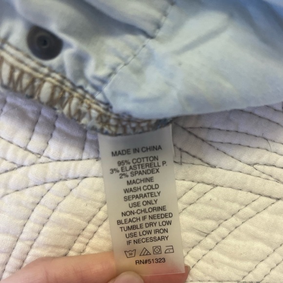 Vince Straight Leg Ombré Raw Hem Jeans - Picture 8 of 8